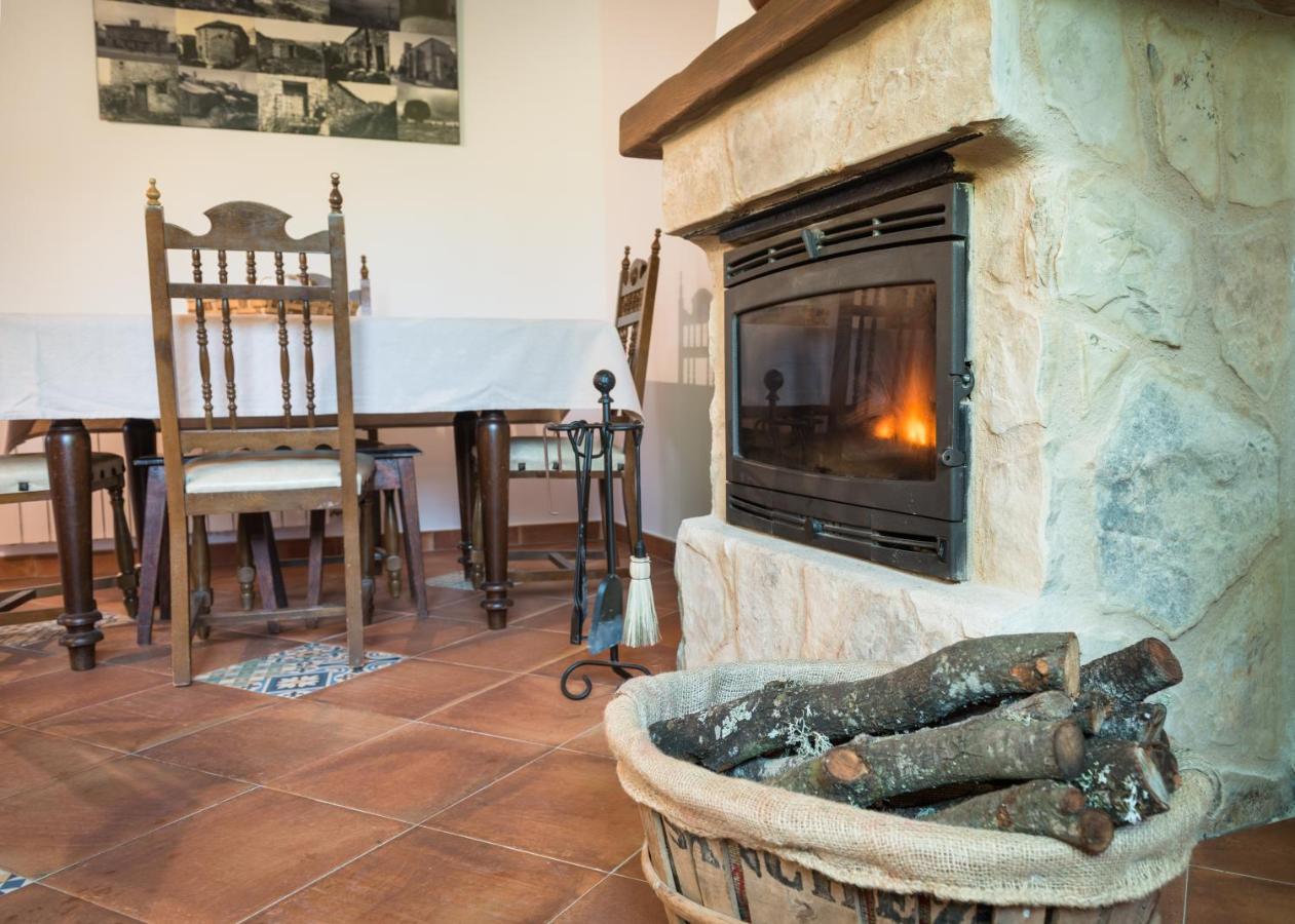 Casa Rural Las Abubillas Mirabueno Exteriör bild